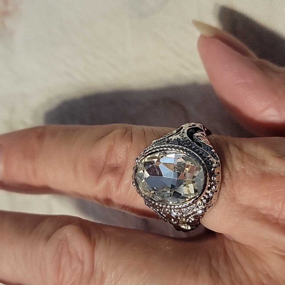 Pretty Ring - image 1